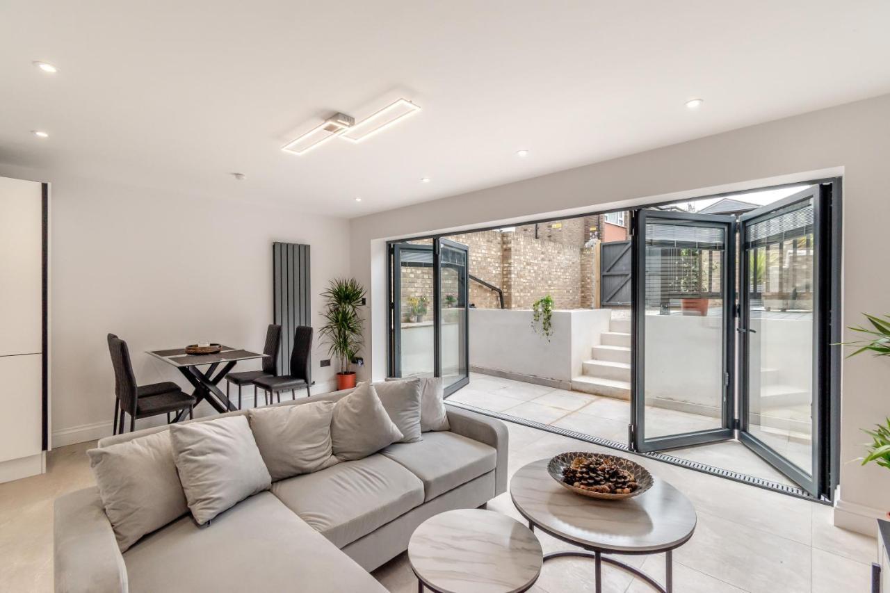 Modern Garden Flat With Private Parking Lejlighed London Eksteriør billede